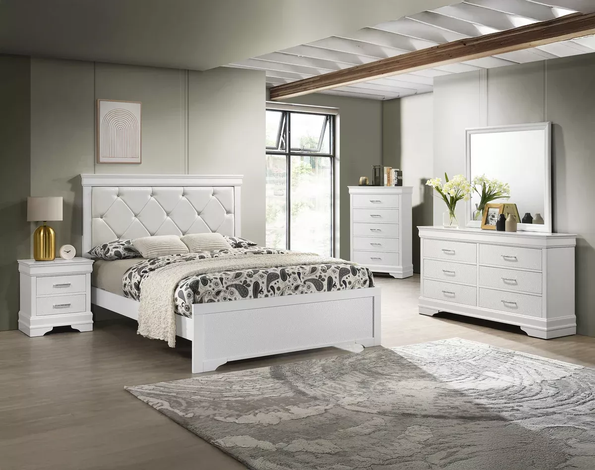 AMALIA CHEST WHITE