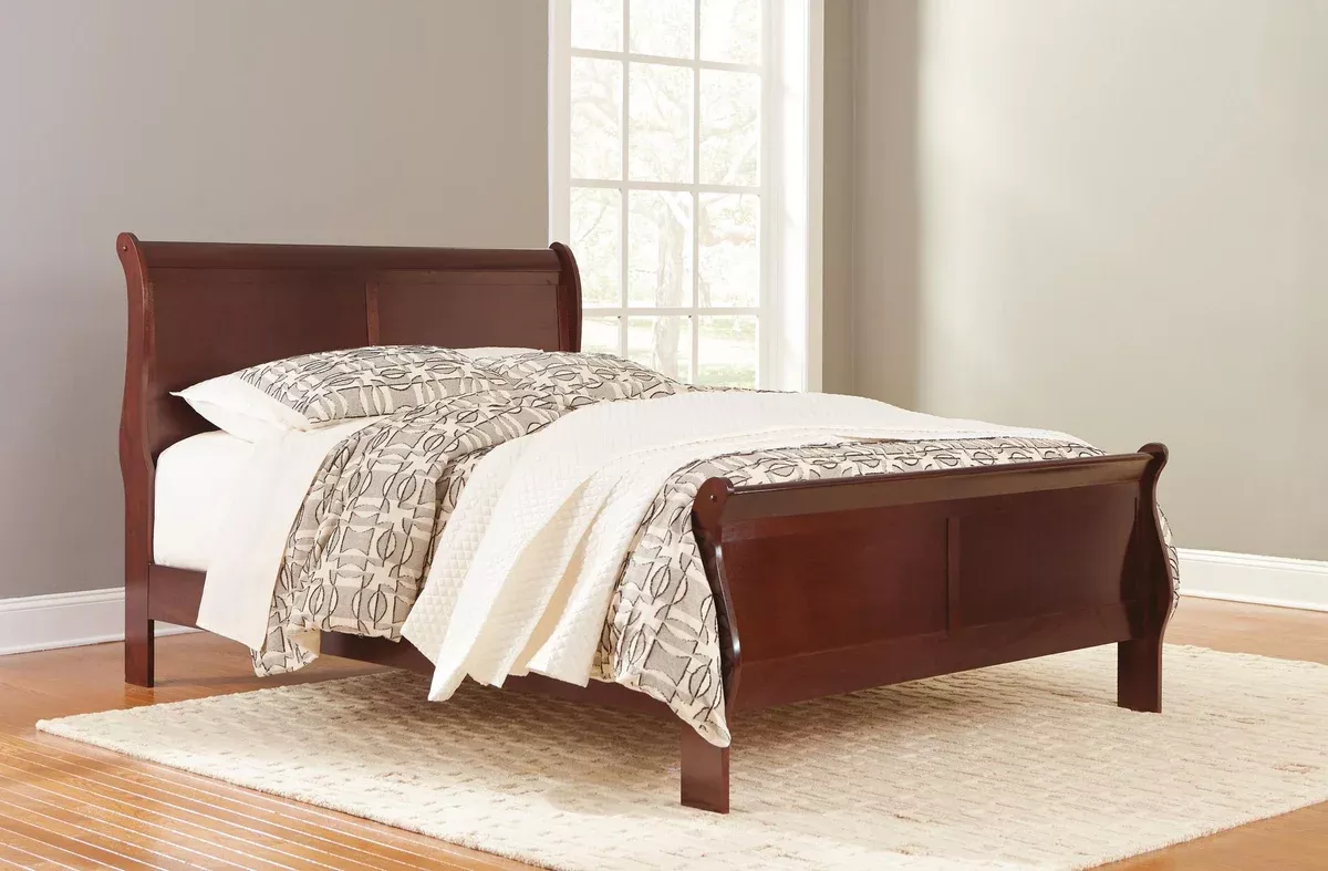 Ashley Express - AlisdairSleigh Bed
