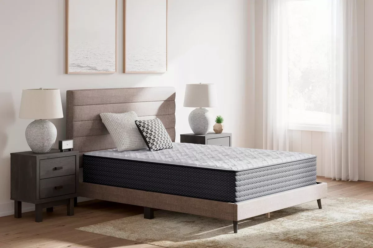 Ashley Express - Anniversary Edition PlushMattress
