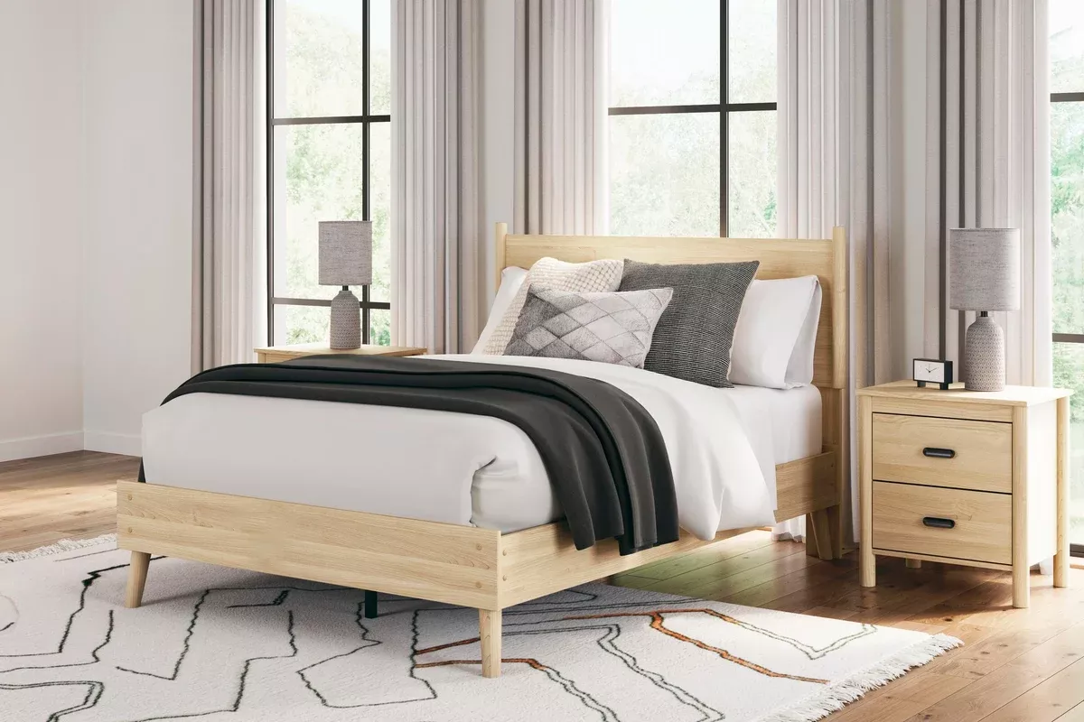 Ashley Express - CabinellaPlatform Panel Bed