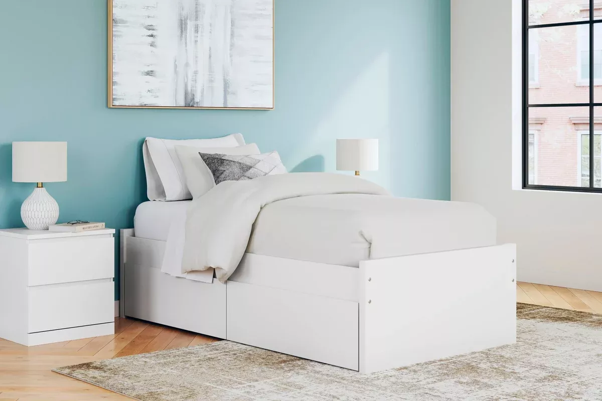 Ashley Express - OnitaPlatform Bed With 1 Side Storage