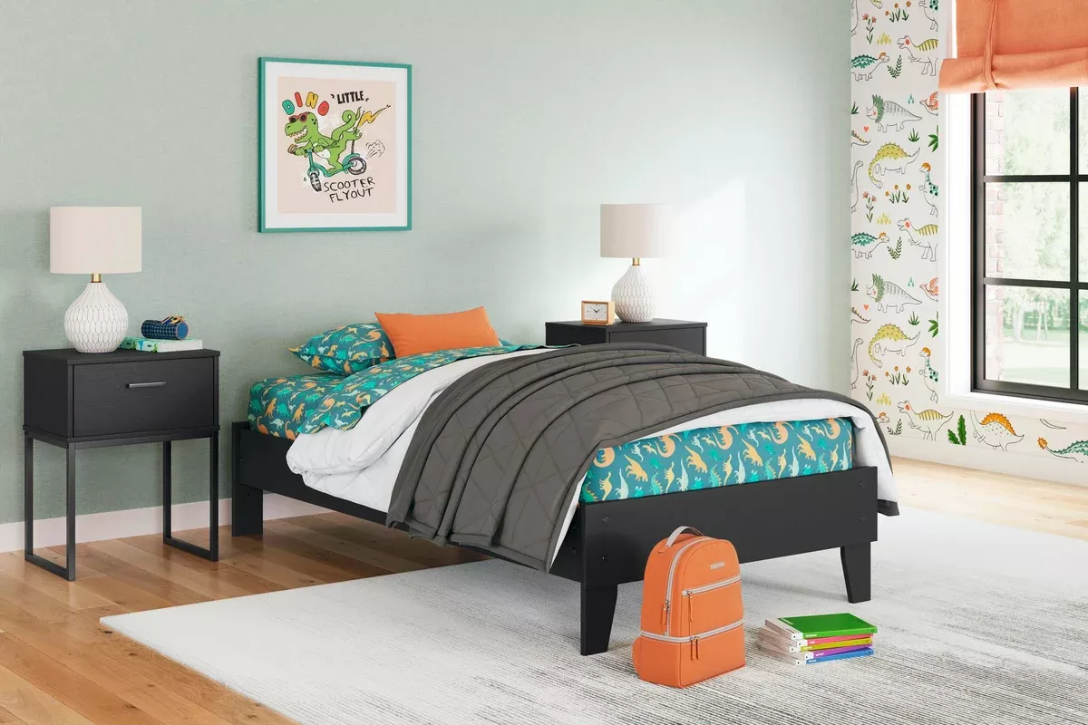 Ashley Express - SocallePlatform Bed
