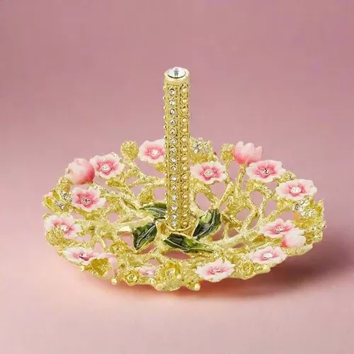 Bella Ring Holder by Olivia Riegel