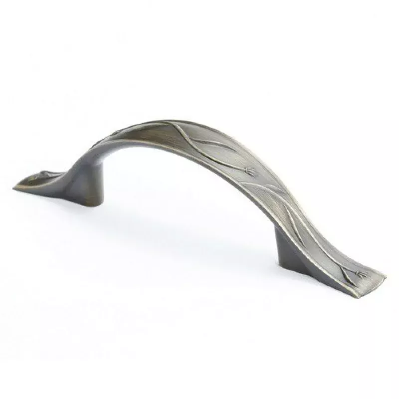 Berenson Art Nouveau 3"&3-1/2" Pull