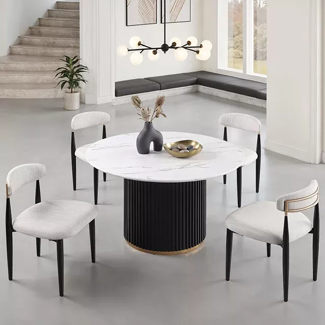 Borden - 7 Pc. Dining Table Set