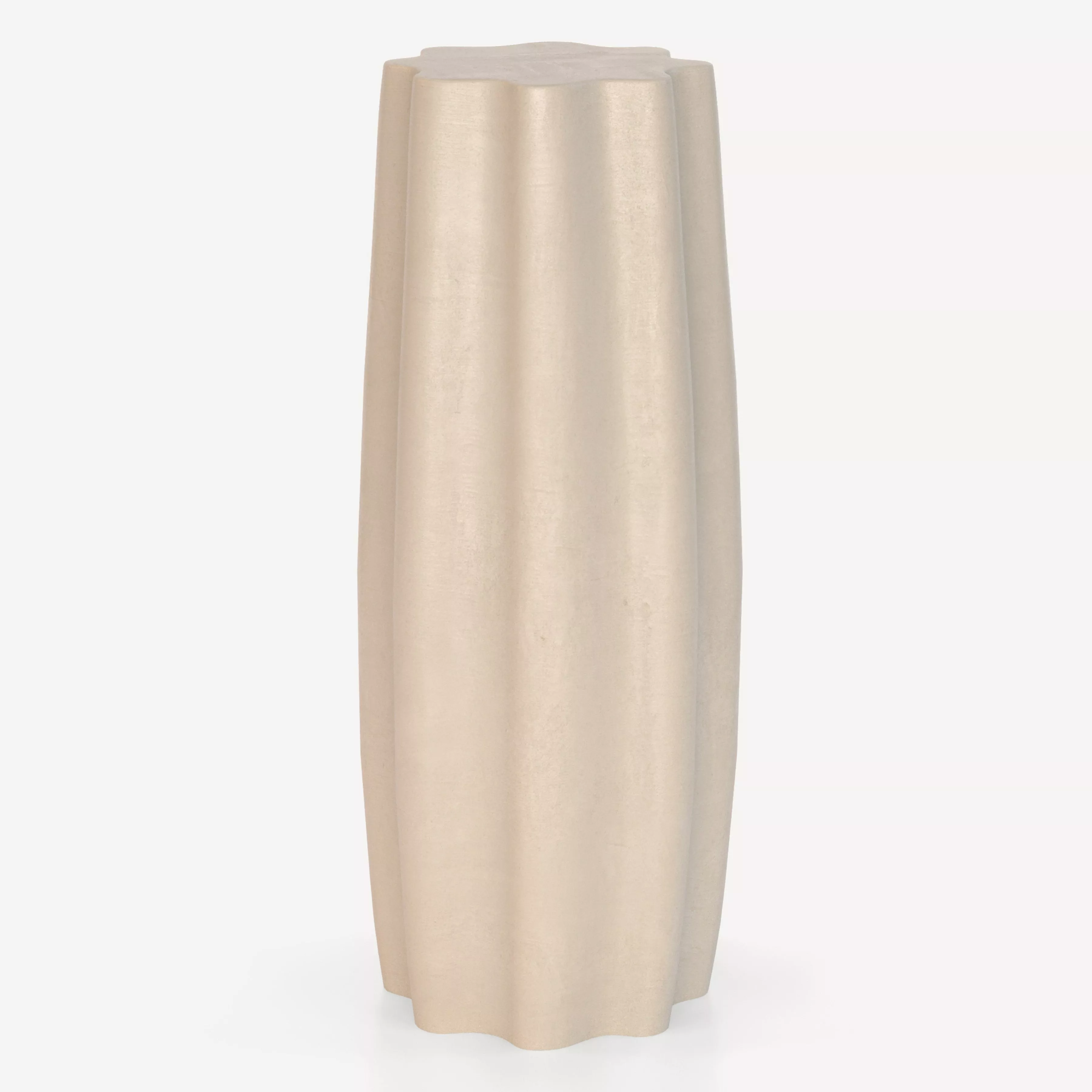 Clara Pedestal