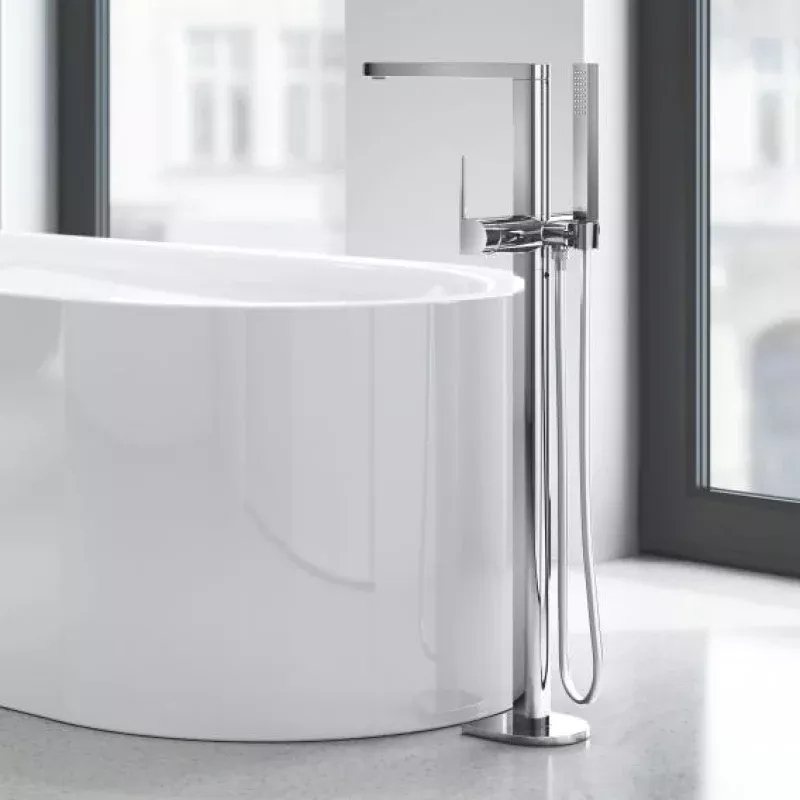 Grohe Plus floorstanding single lever mixer chrome