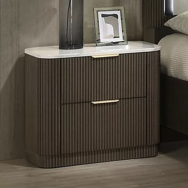 Lantrisant - Nightstand