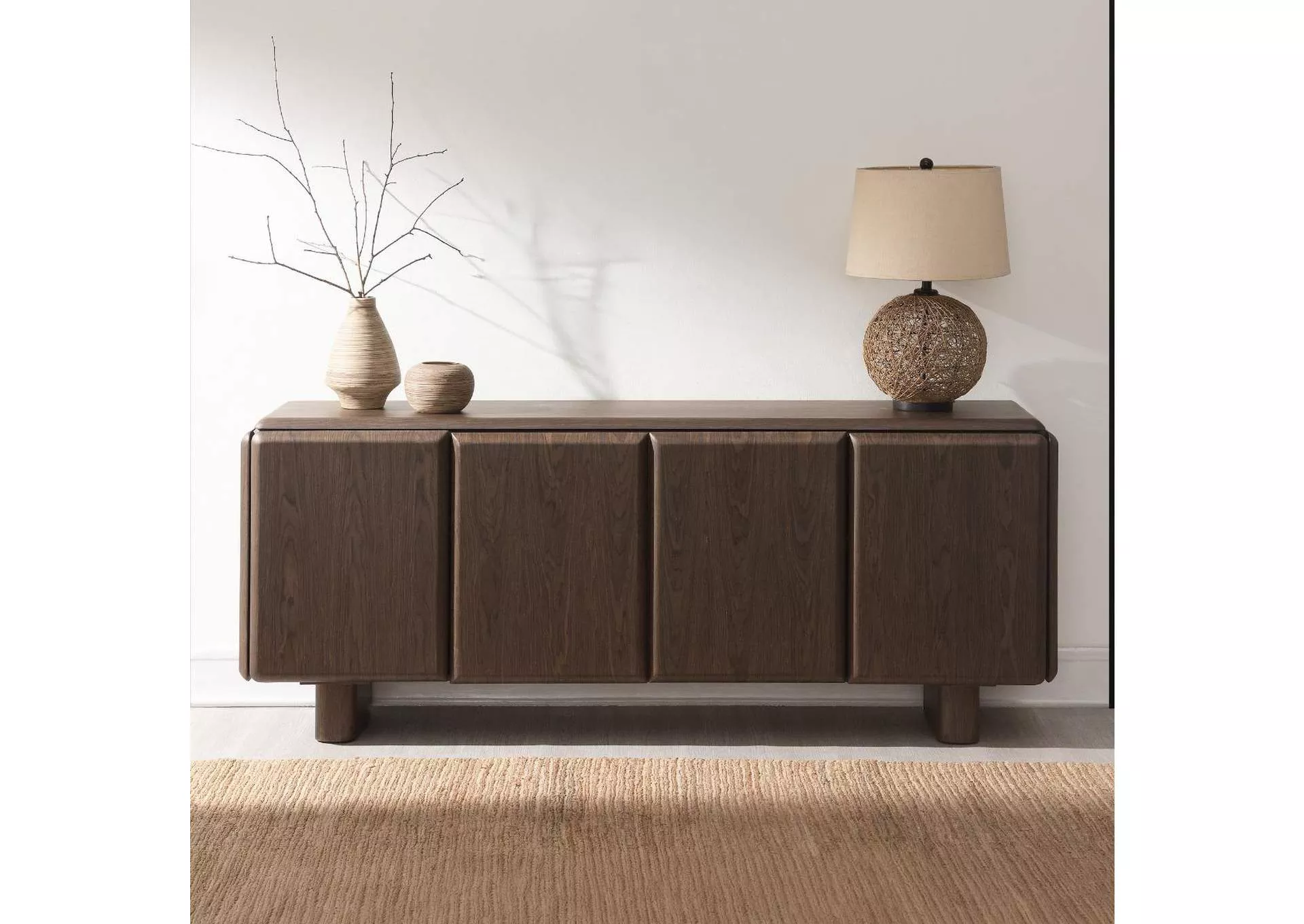 Lanza Console Table