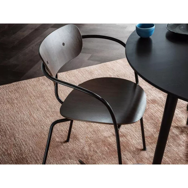 & Tradition Pavilion AV 1 Chair