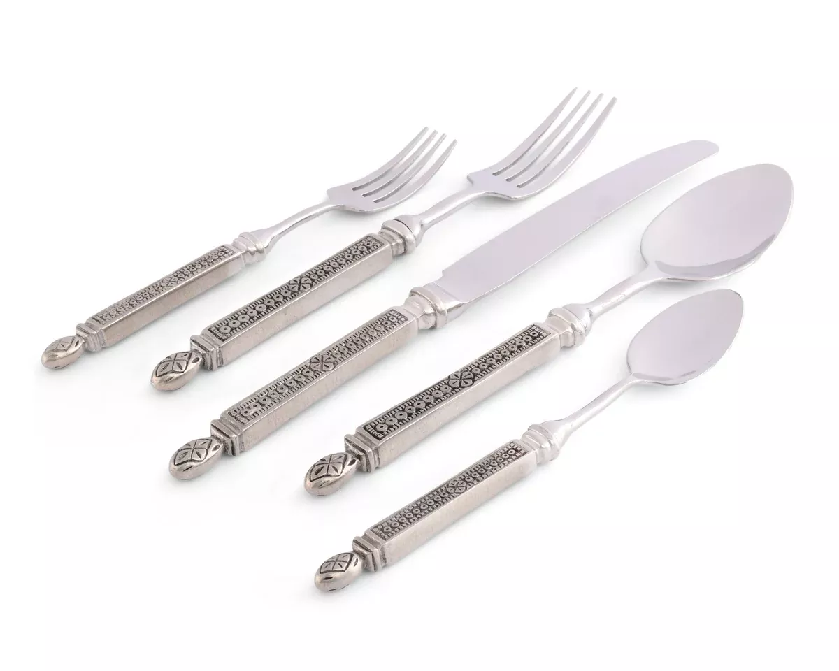 Vagabond House Provencal Provencal Flatware E1PL