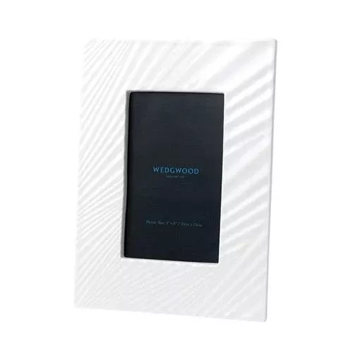 White Folia Frame, 4"x 6" by Wedgwood